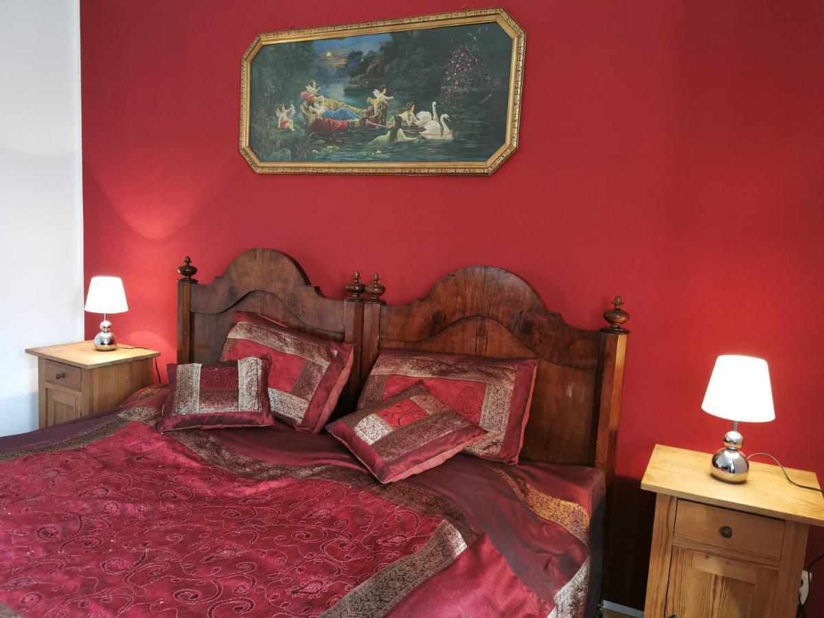 Ruhige Ferienwohnung Im Gutshaus Niederorschel Eksteriør billede